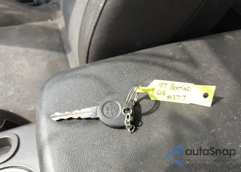 2007 Pontiac G6 Value Leader from USA, damaged, VIN 1G2ZF58B274184423